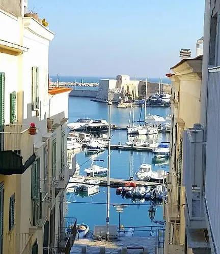 Dimora Corteinfiore 招待所