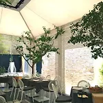 Dimora Corteinfiore 4*
