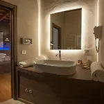 Dimora Corteinfiore 4*
