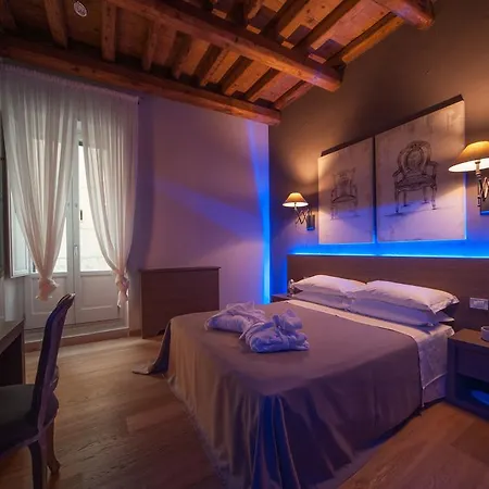 Pensjonat Dimora Corteinfiore 4*