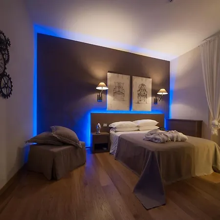 Dimora Corteinfiore 4* تراني