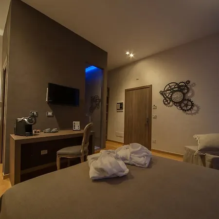 Dimora Corteinfiore بيت ضيافة تراني