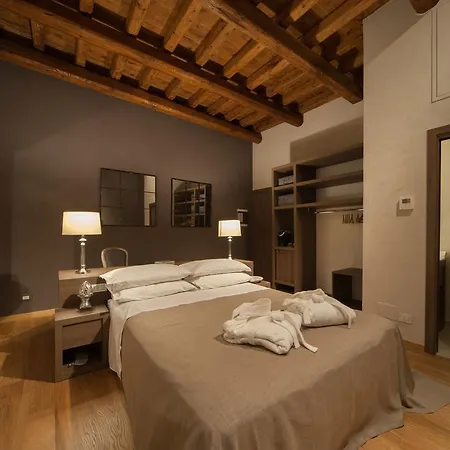 بيت ضيافة Dimora Corteinfiore 4*