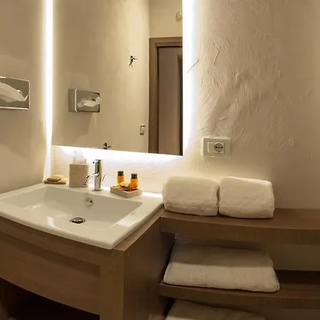 Dimora Corteinfiore بيت ضيافة